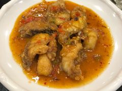 -J Daeng Seafood