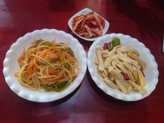 -金杨拉面王小吃面馆·牛三宝面·红烧牛肉粉