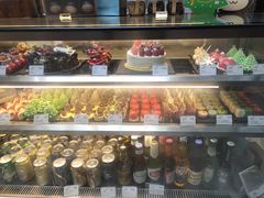 零售区-行者书屋大堂吧 ·下午茶(南京圣和府邸酒店)