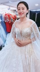 -柏拉图婚纱馆