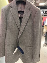 -BRANS PORO布朗斯伯勒西装高级定制·瑞璞西装(金陵店)