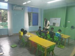 -微思特创客中心