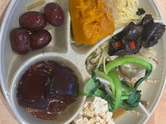 -素满香·全民食养自助(长宁龙之梦店)