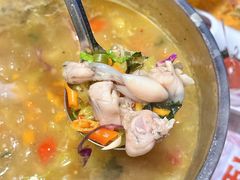 -威记烧嘢·南宁烧烤·超级生牛(绿地店)