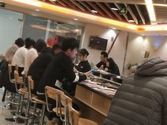 大堂-呷哺呷哺(世贸.工三店)