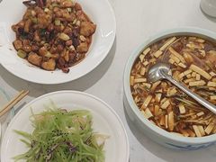 -川人百味(亿合城店)