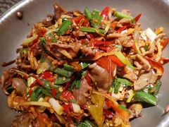 土家锅气爆鸡杂-吃饭皇帝大(合生汇店)