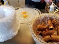 -卞姐蛋饼(陕西南路店)
