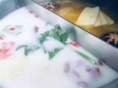 -湊湊火锅·茶憩(恒隆广场店)