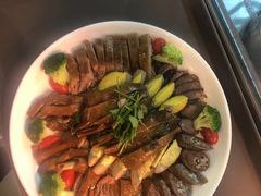 -e公馆鹅肉饭店·潮汕卤鹅(西平店)