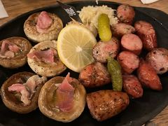 混合芝士烤肠拼盘-鹿萤季·营地小馆(皇后公园店)