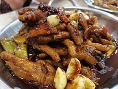 -江城燕子大排档(江汉路步行街店)