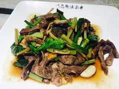 -阿飞冲浪旅店一馆