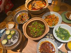 -吃饭皇帝大土家民族菜(正大广场店)