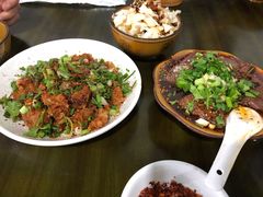 -小杨翘脚牛肉