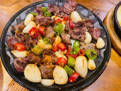 -老东镇啤酒屋海鲜加工·蒸汽海鲜·海鲜烧烤(台东店)