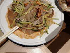 东北七彩大拉皮-关东小磨东北菜(上海长风大悦城店)