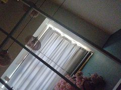 -乐嗨公寓(苏州火车站店)