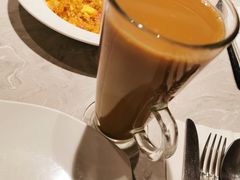 尊赏丝滑奶茶（热）-必胜客(会展店)