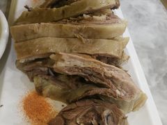 -清真·胖妈妈手抓餐厅(定西路长城宾馆店)