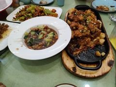 -桃子餐厅·天津菜(王顶堤总店)