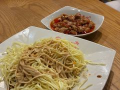 辣肉浇头-东泰祥生煎馆(重庆北路店)