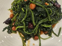 -黄家饺子东北特色菜馆(湖滨商业街店)