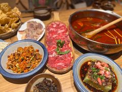 -黔诚多彩火锅(甲秀楼店)