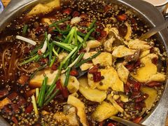 -乡土特色.冷锅鱼.牦牛肉汤锅