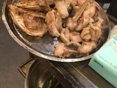 -肖肖酸萝卜鱼火锅(总店)