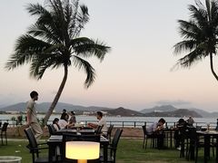 -JW万豪厨房餐厅·滨海草坪烧烤·海鲜·海景(三亚绿发山海天JW万豪酒店)