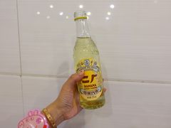 二厂汽水（香蕉味）-沈记烧烤海鲜(江汉二路店)