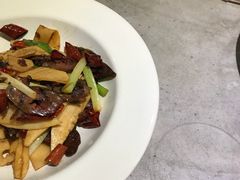 -半山腰·云南菜(侨福芳草地店)