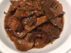 笋干烧黑猪肉-披云云小馆·味道江湖(姚家园万象汇店)