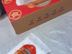 -肥肥虾庄·金牌油焖大虾(首义路店)