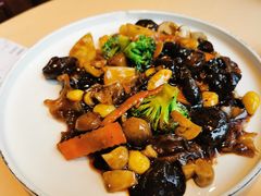 十八罗汉-功德林(南京西路店)