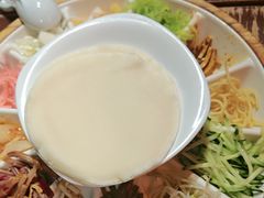 -怪噜范·老贵阳街头名小吃(鸿通城店)