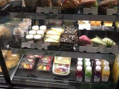 -星巴克臻选(周浦万达店)