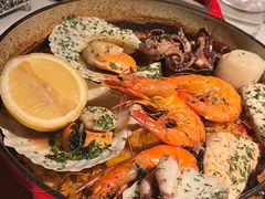 瓦伦西亚铁锅海鲜饭-弗兰克牛排西餐厅Ribone steak house(柠檬花园店)