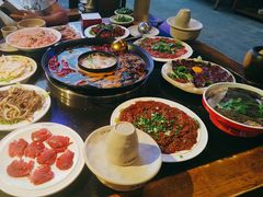 -捞锅坝子老火锅(汽博中心店)