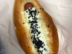 肠仔包-皇后饼店(财富广场店)