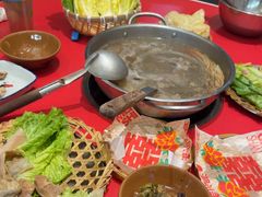 -潮汕·草根牛肉档(上海荟聚城市集市店)