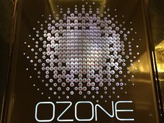 -OZONE 顶楼酒吧(香港丽思卡尔顿酒店)