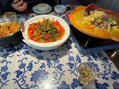 -川流不息·地道川菜·小龙虾(新松江路店)