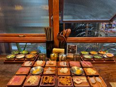 -银米·云南传统过桥米线(双廊黑金冠店)