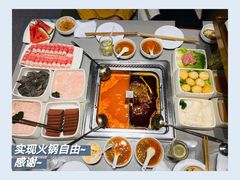 -海底捞火锅(金山百联店)