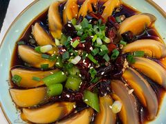皮蛋-江边城外烤全鱼(世茂广场店)