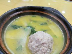 蟹粉狮子头-溱湖八鲜菜馆