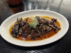 -隆江大酒店(雯婕商务楼店)
