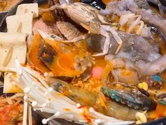 -鑫釜山海鲜烧烤(鑫丰国际店)